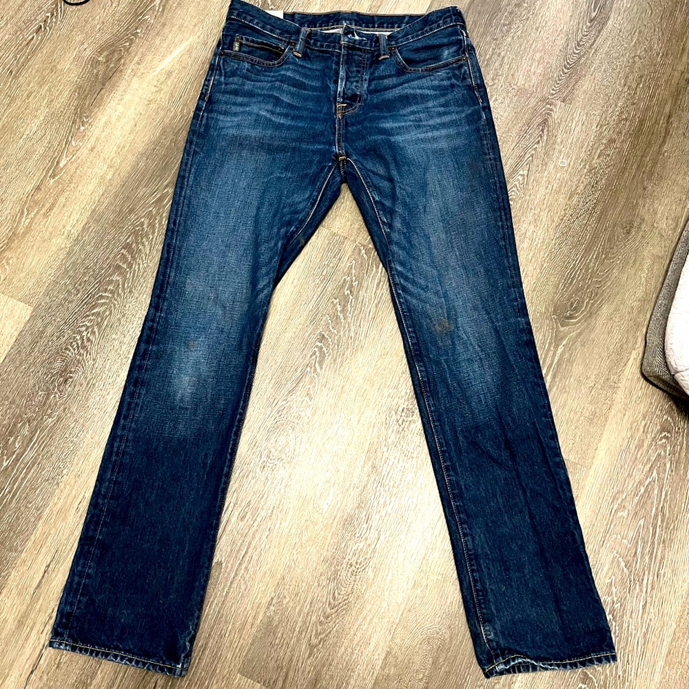 Abercrombie and ditch denim jean mens 32  x 34